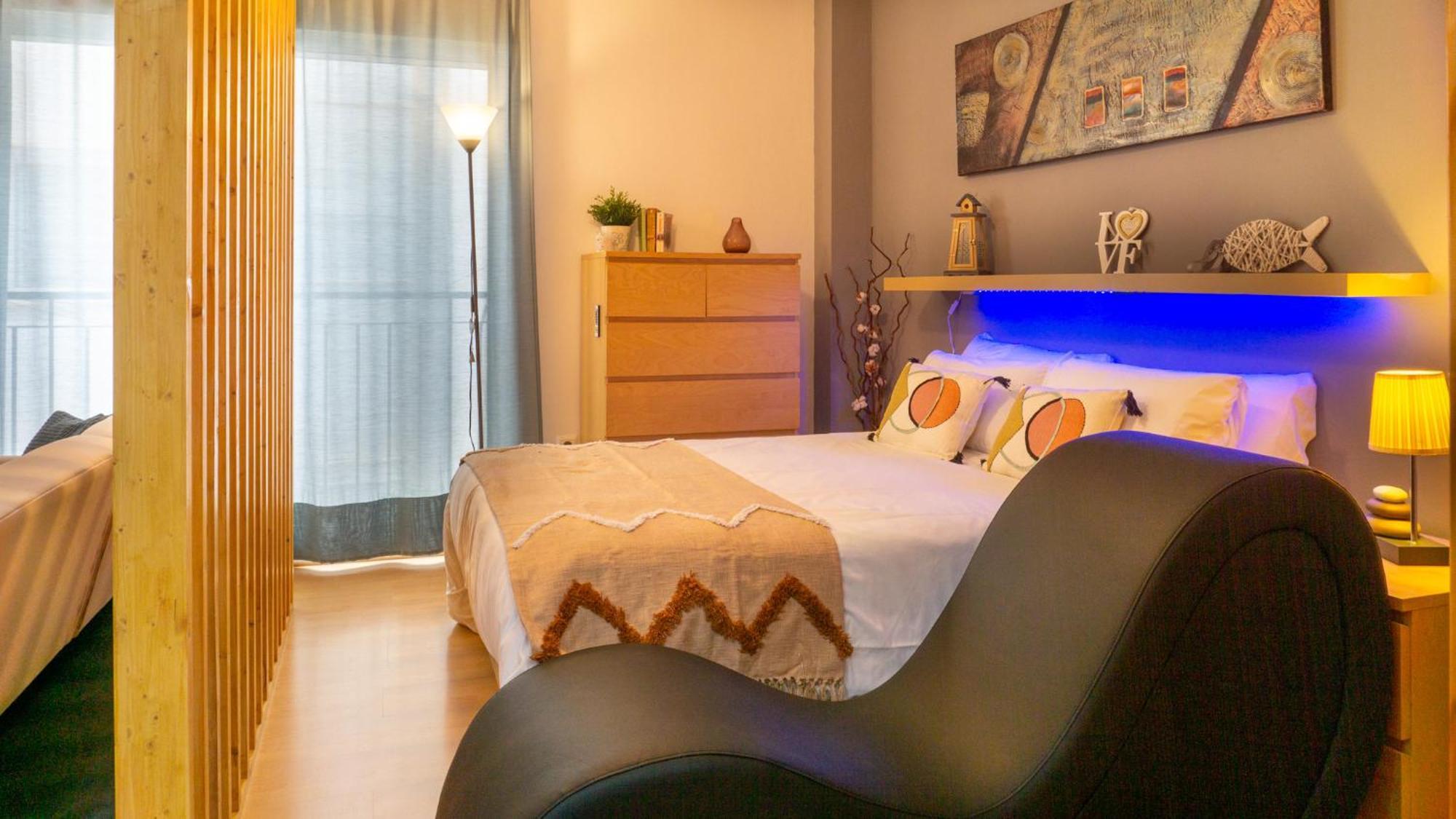 Love Apartment Malaga Center Ngoại thất bức ảnh
