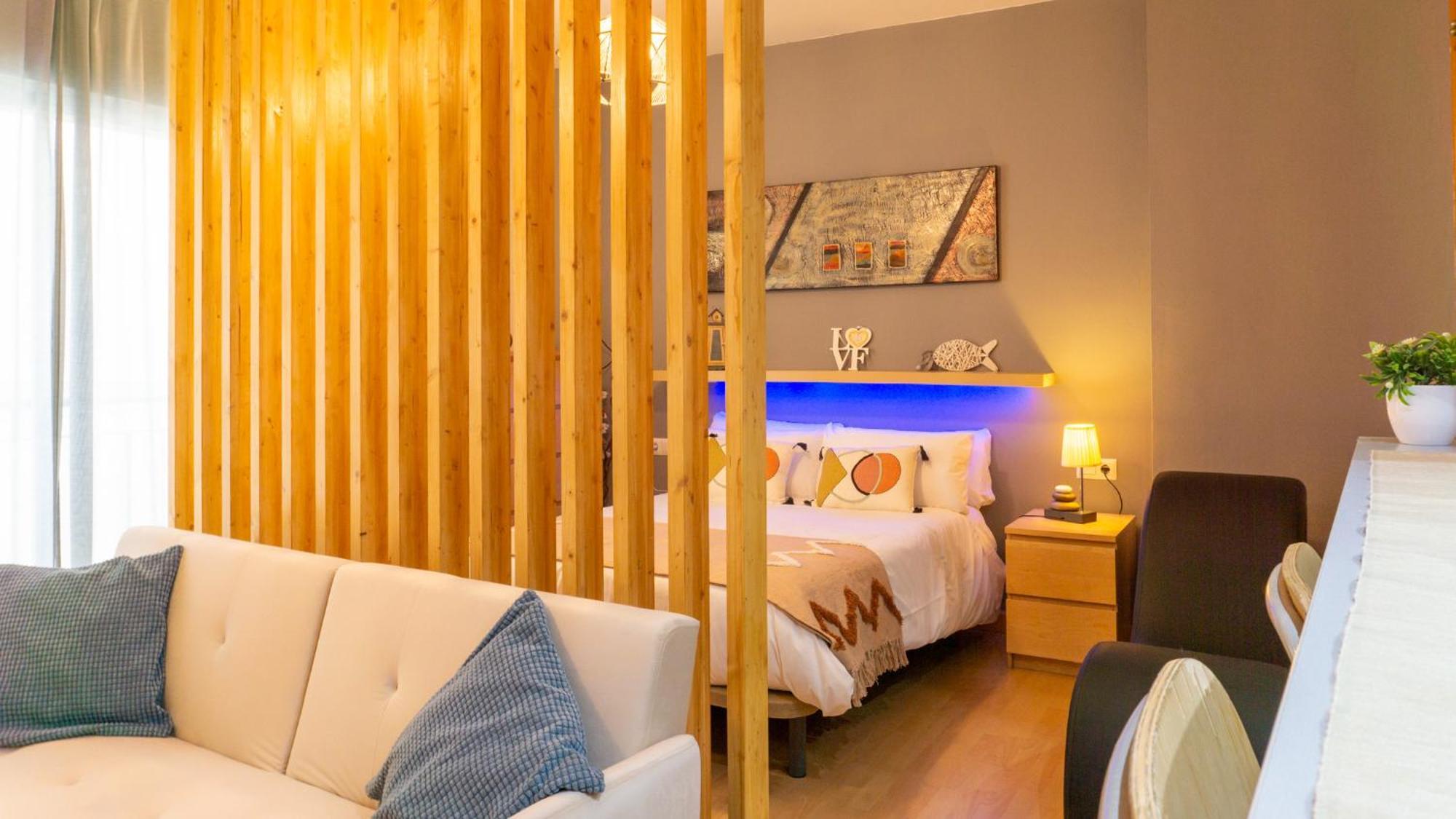 Love Apartment Malaga Center Ngoại thất bức ảnh
