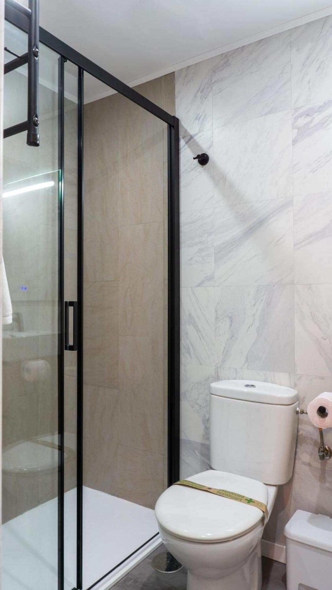 Love Apartment Malaga Center Ngoại thất bức ảnh